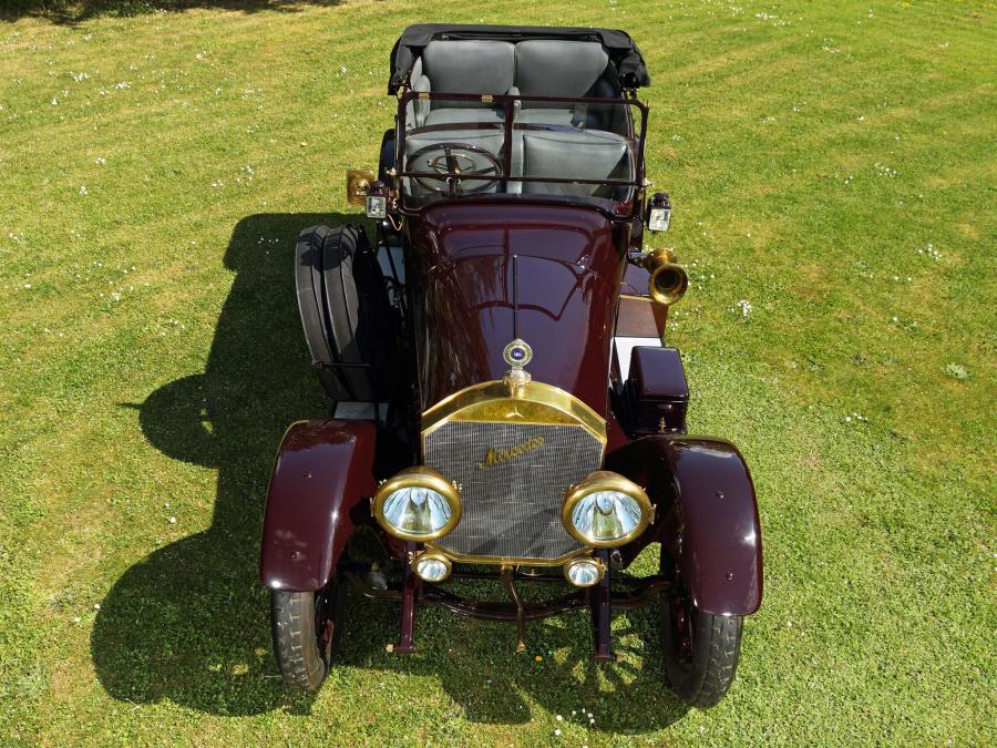  Mercedes-Benz 22/50 Siebensitzer Open Tourer 1915 года  (фото 2 из 11)
